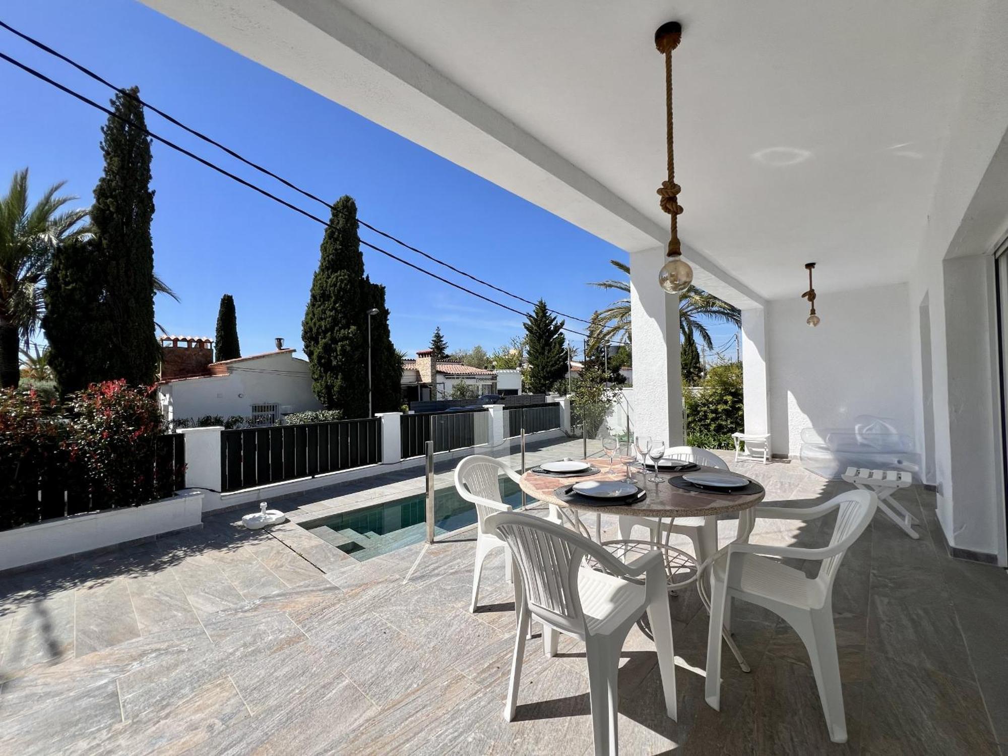فيلا Montsia 23 - Casa Con Piscina Privada En روساس المظهر الخارجي الصورة