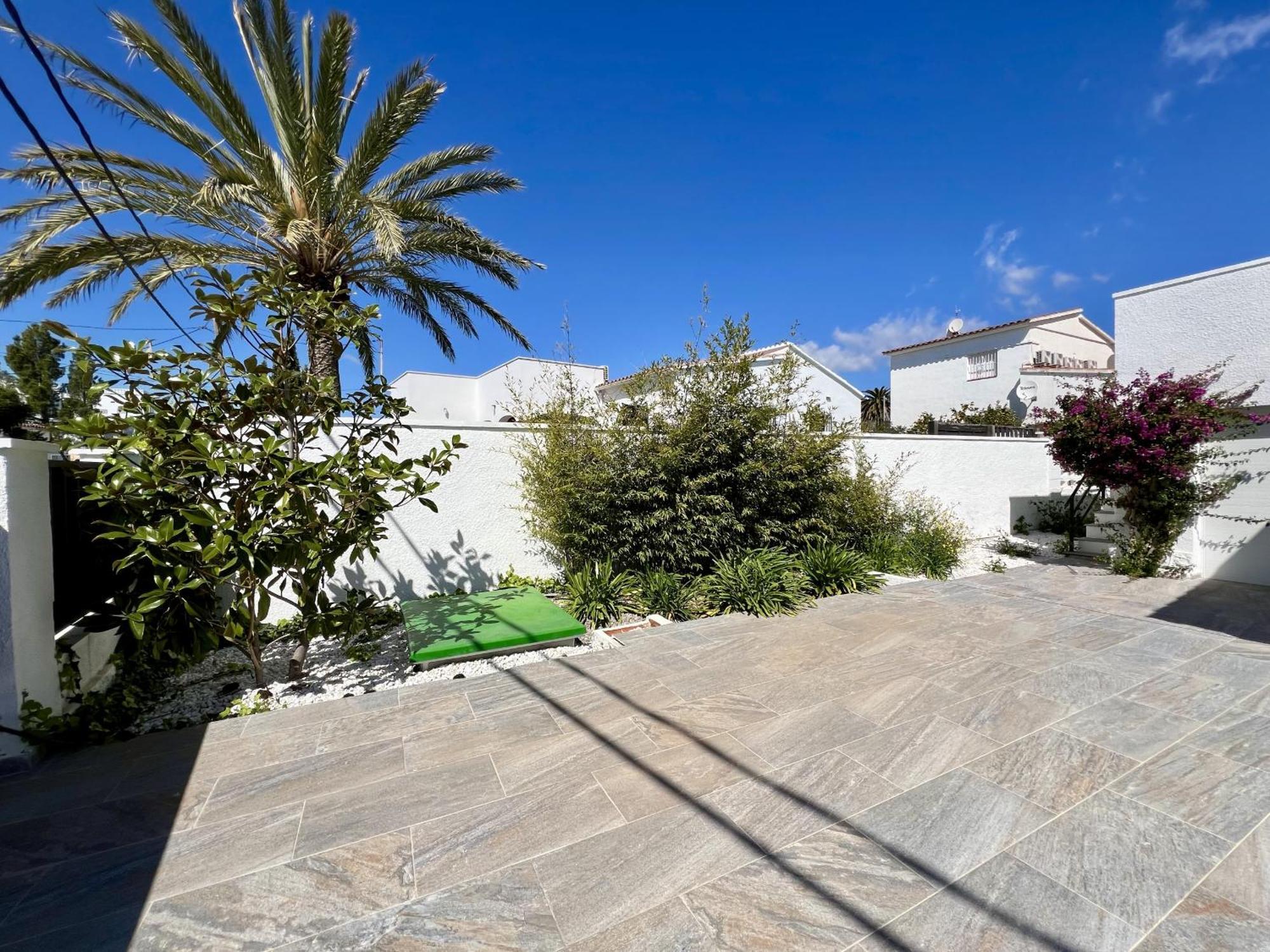 فيلا Montsia 23 - Casa Con Piscina Privada En روساس المظهر الخارجي الصورة